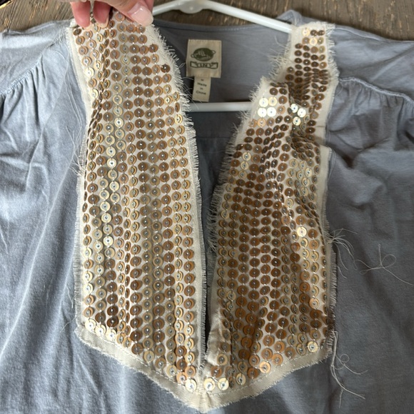 Tunic by “Tiny” from Anthropologie in a size Medium - Picture 10 of 11